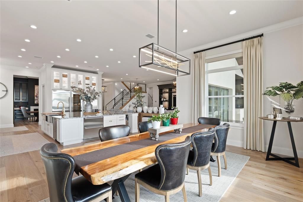 Dining room, Interior, Kitchen, Pendant Lights, Recessed Lighting, Wood Texture Flooring