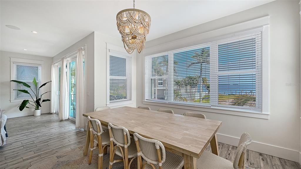 Chandelier, Dining room, Interior, Recessed Lighting, Wood Texture Flooring