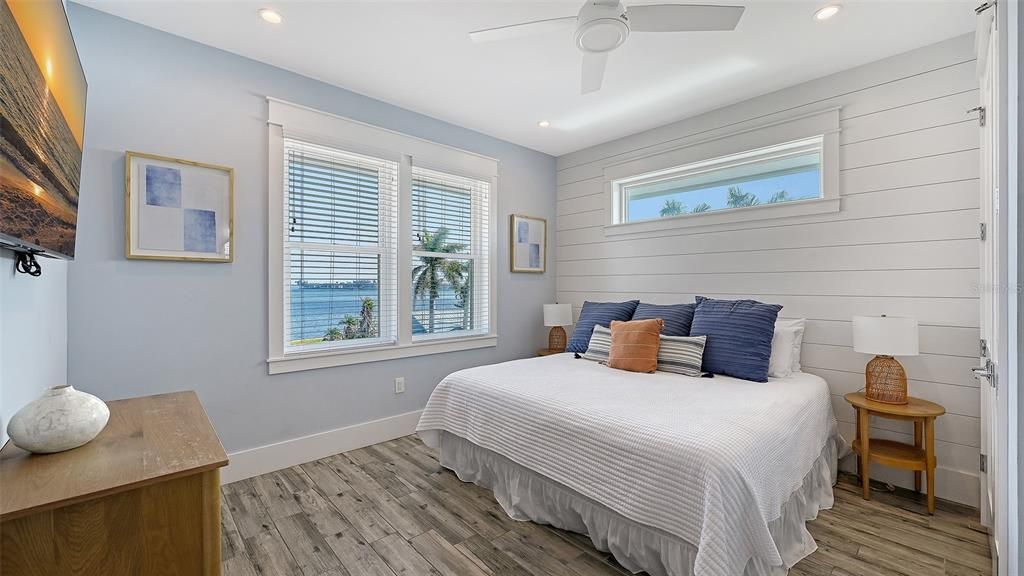 Bedroom, Interior, Recessed Lighting, Water, Wood Texture Flooring