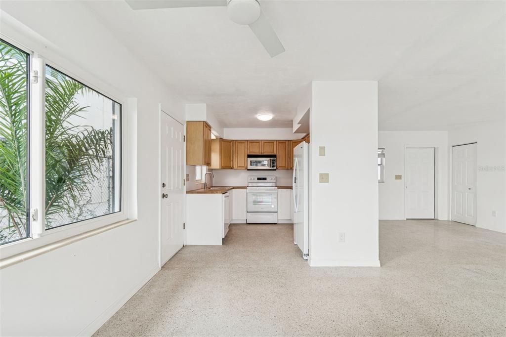 Empty room, Interior, Kitchen, Washer