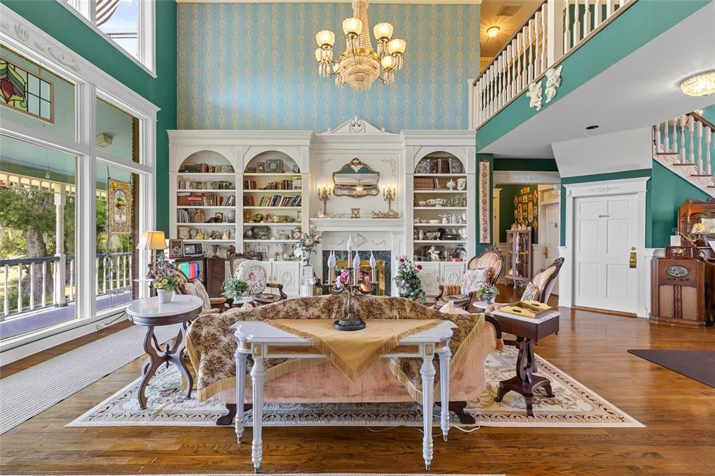 Chandelier, Fireplace, Interior, Wood Texture Flooring