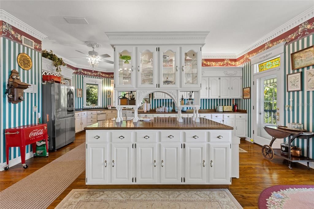 Interior, Kitchen, Wood Texture Flooring