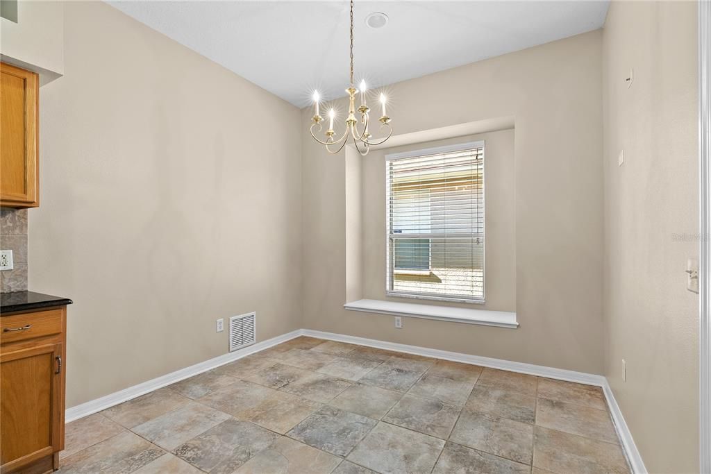 Chandelier, Empty room, Interior