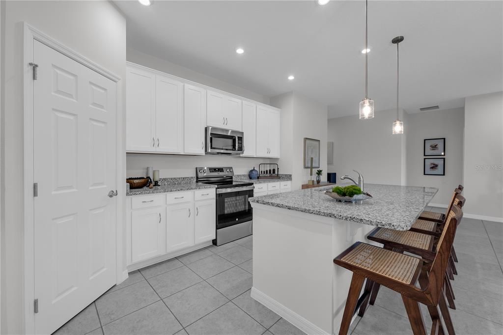 Interior, Kitchen, Pendant Lights, Recessed Lighting, Stainless Steel Appliances