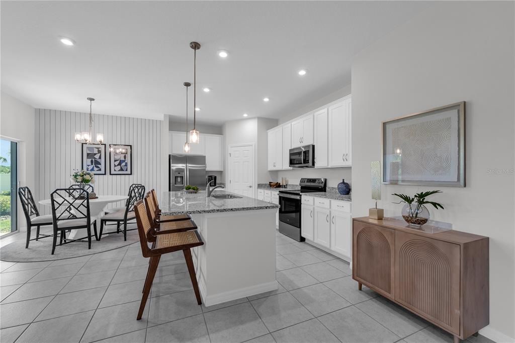 Dining room, Interior, Kitchen, Pendant Lights, Recessed Lighting, Stainless Steel Appliances