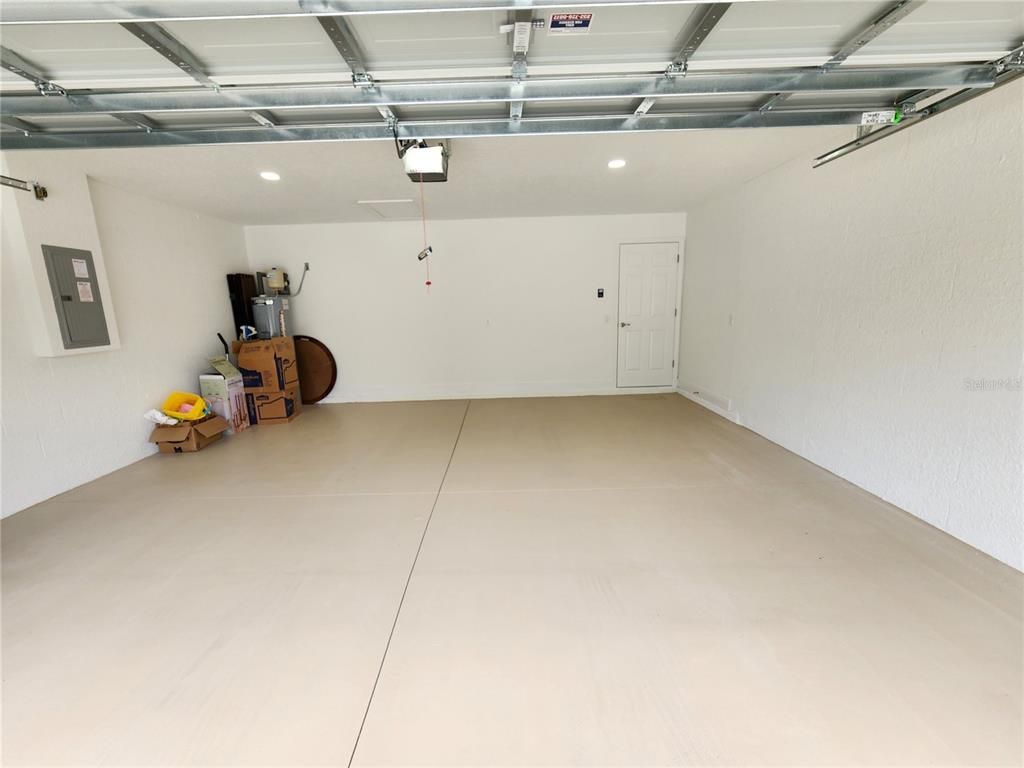 Garage, Interior, Recessed Lighting