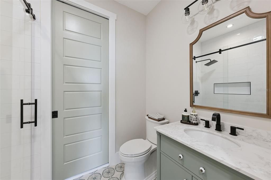 Bathroom, Interior, Recessed Lighting