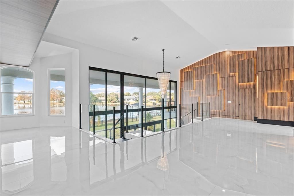 Empty room, Interior, Pendant Lights, Water, Wooden Walls