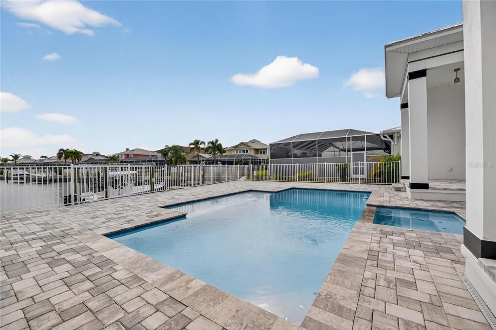 Exterior, Pool, Water