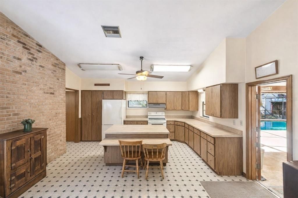 Dining room, Interior, Kitchen, Stone Walls