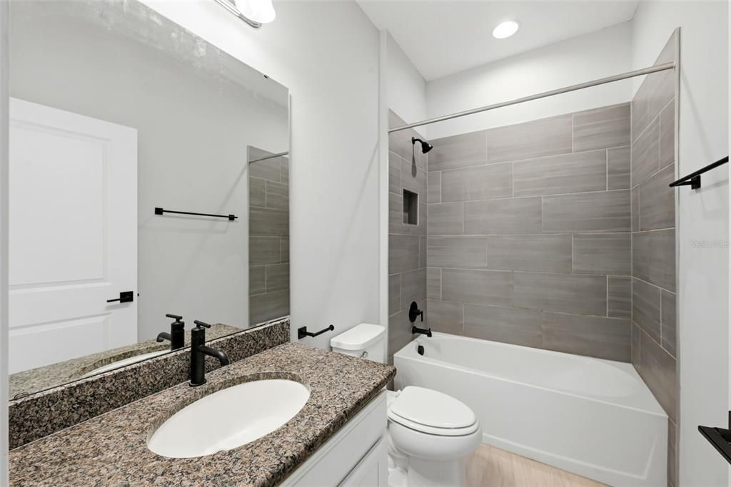 Bathroom, Interior, Recessed Lighting