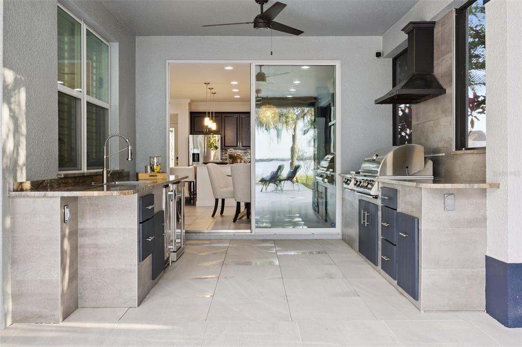 Dining room, Interior, Kitchen, Pendant Lights, Recessed Lighting