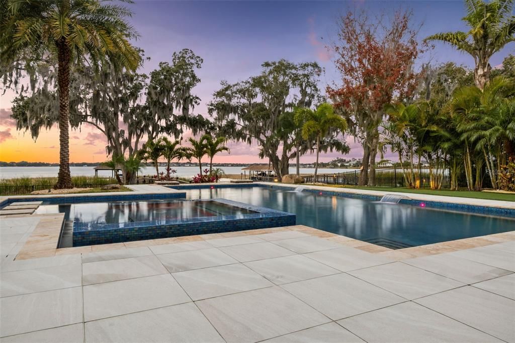 Exterior, Pool, Water