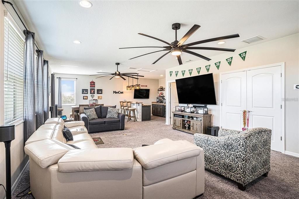 Dining room, Interior, Living room, Recessed Lighting