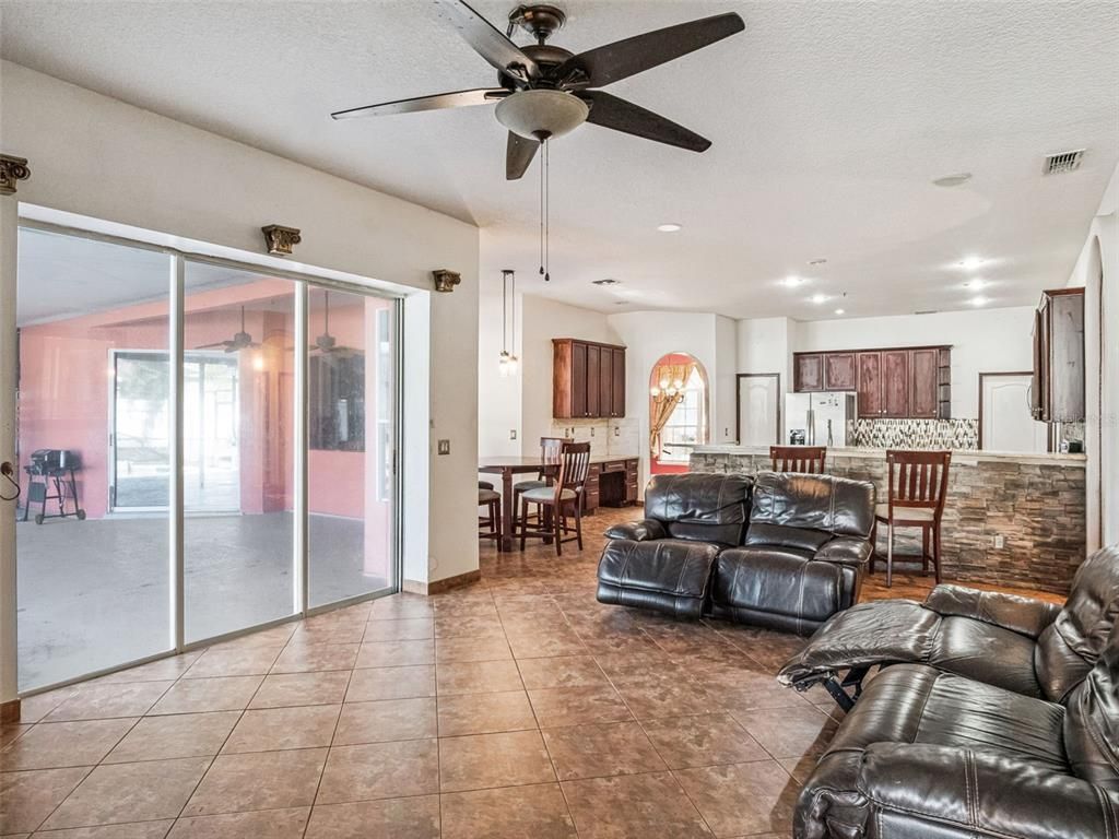 Dining room, Interior, Kitchen, Living room, Pendant Lights, Recessed Lighting