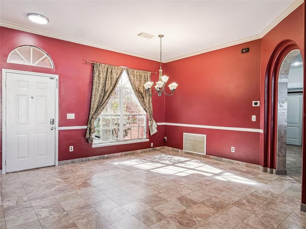 Chandelier, Empty room, Interior, Recessed Lighting