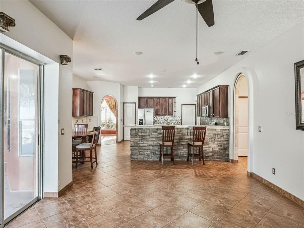 Dining room, Interior, Kitchen, Recessed Lighting