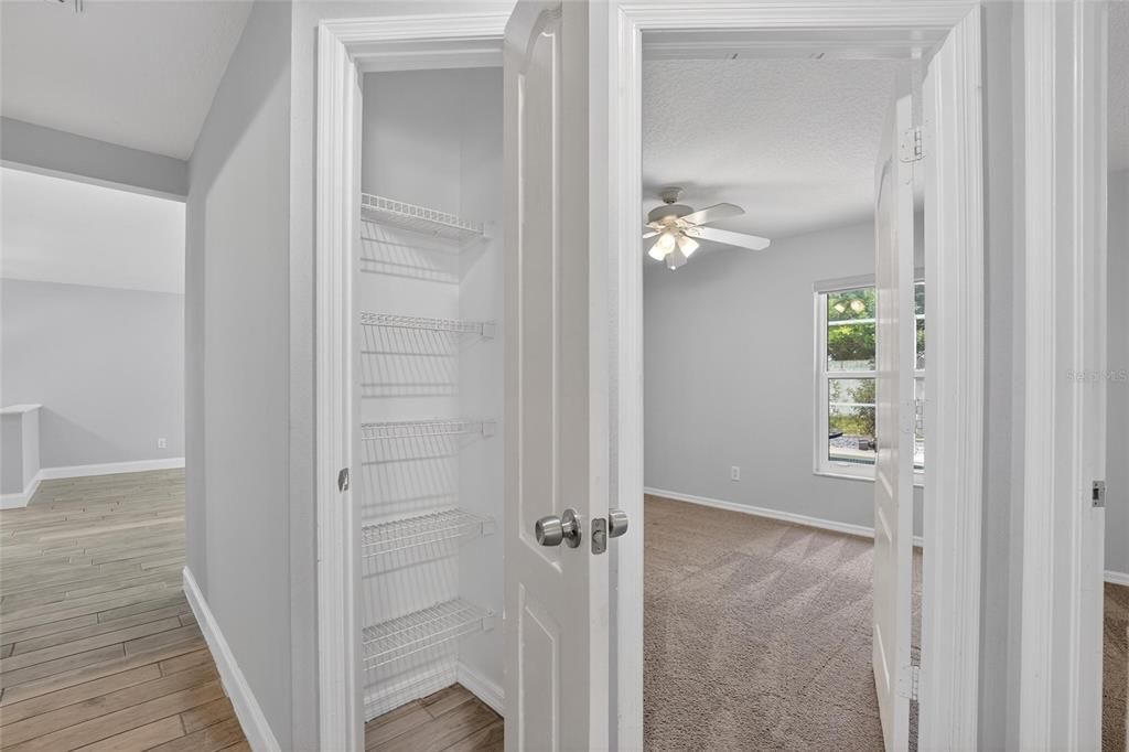 Interior, Walk-in Closets, Wood Texture Flooring