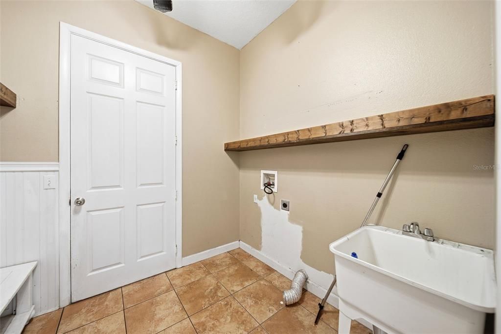 Bathroom, Free Standing Baths, Interior
