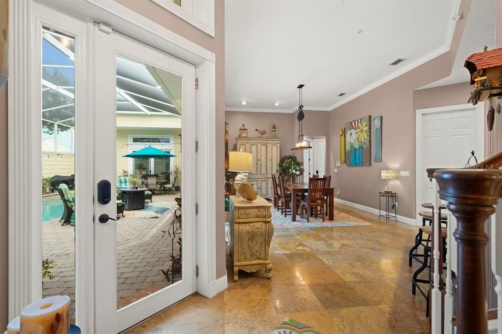 Dining room, Interior, Pendant Lights, Recessed Lighting
