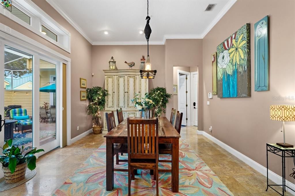 Dining room, Interior, Pendant Lights, Recessed Lighting