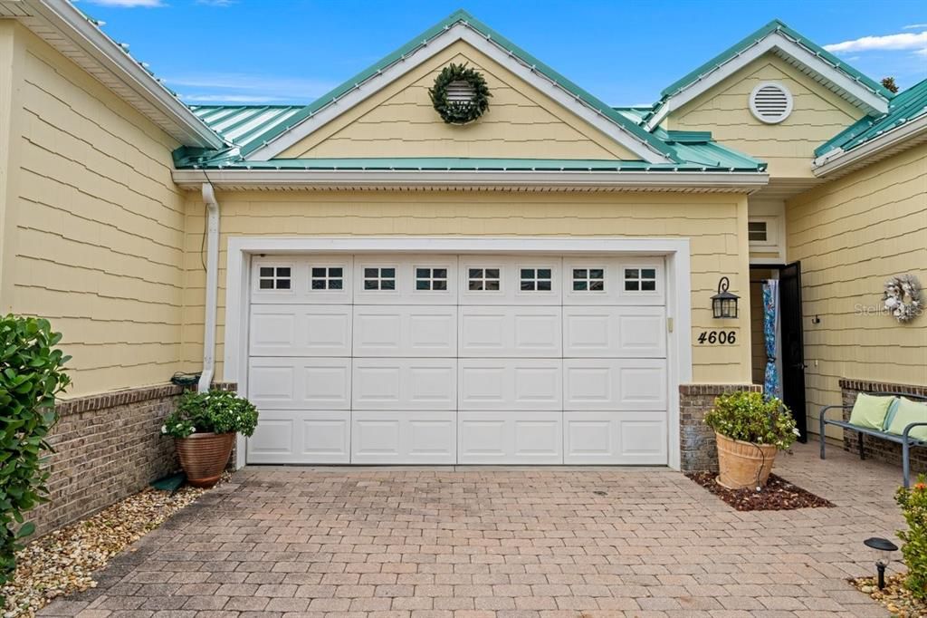 Detached Garage, Exterior