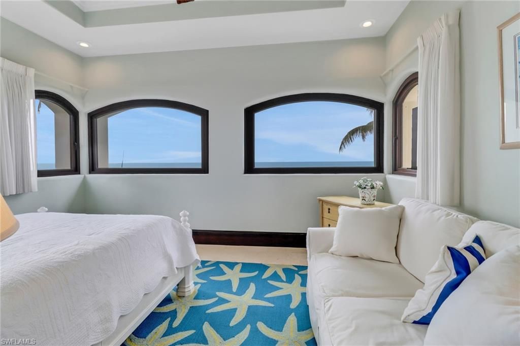 Bedroom, Interior, Recessed Lighting, Water