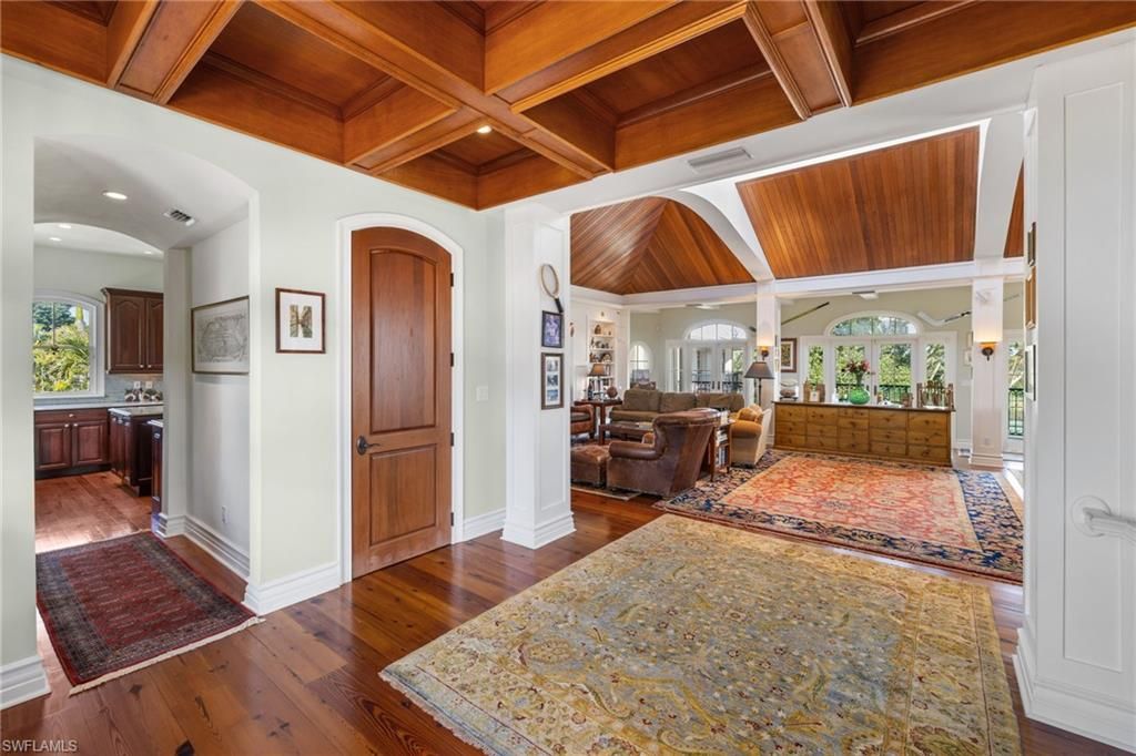 Interior, Living room, Recessed Lighting, Wooden Beams, Wooden Ceilings, Wood Texture Flooring