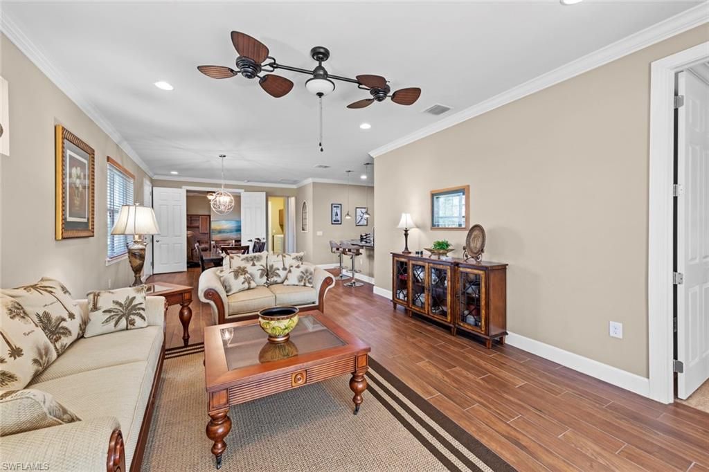 Chandelier, Dining room, Interior, Living room, Pendant Lights, Recessed Lighting, Wood Texture Flooring