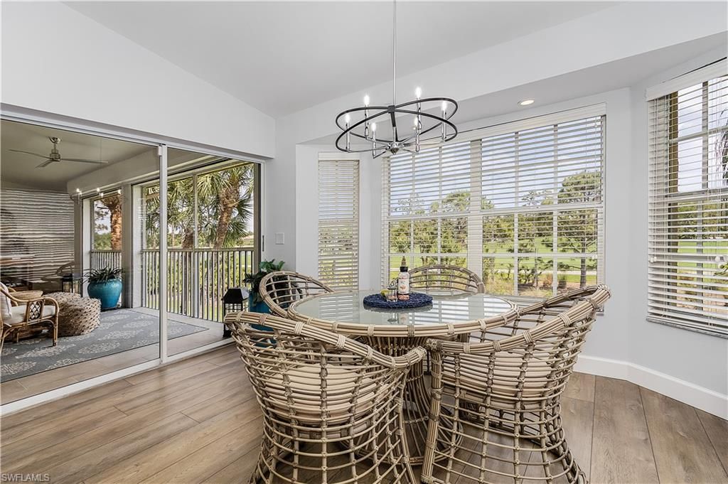 Chandelier, Dining room, Interior, Recessed Lighting, Wood Texture Flooring