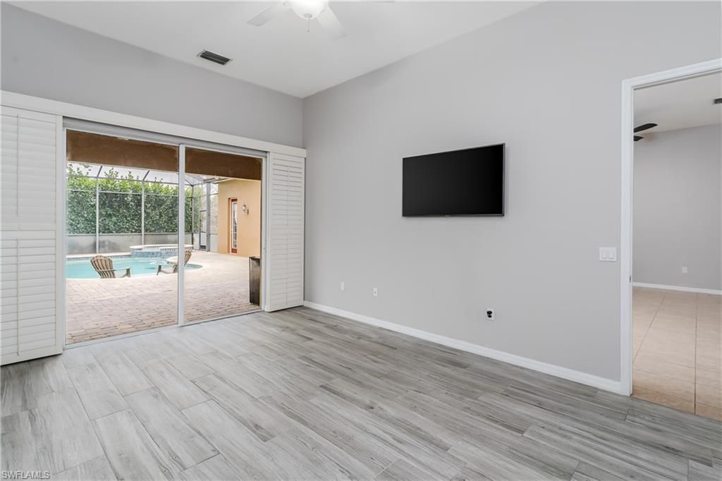 Empty room, Interior, Wood Texture Flooring