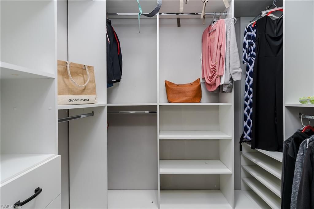 Interior, Walk-in Closets