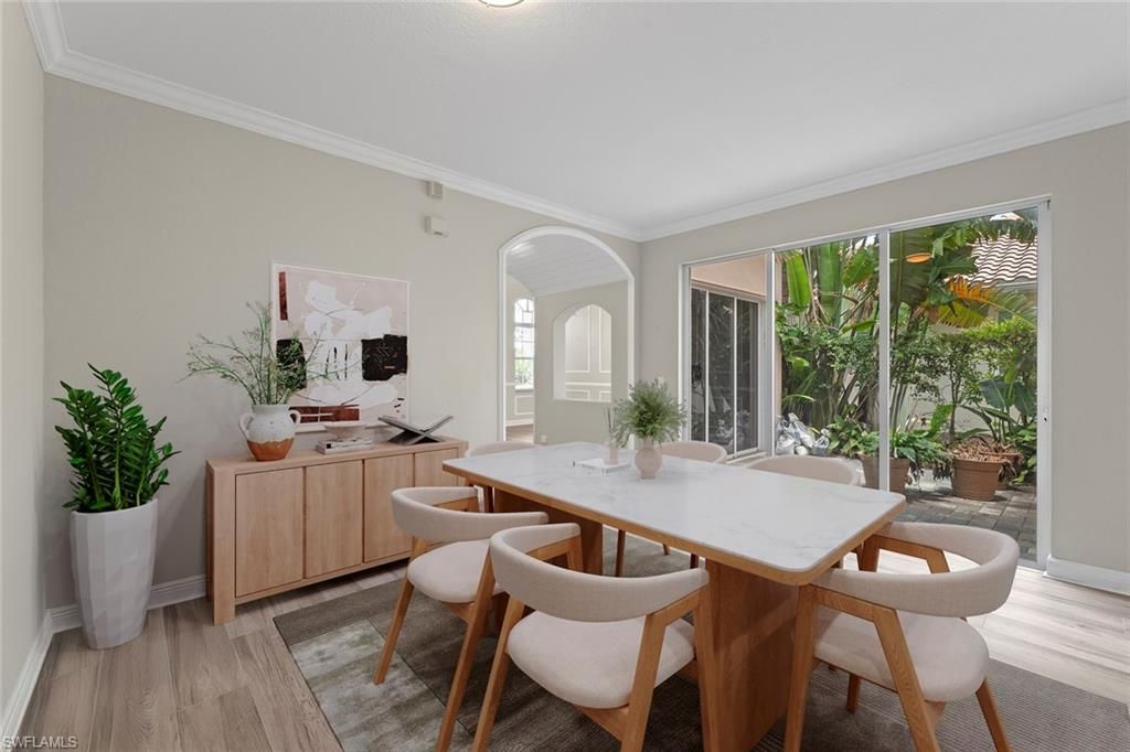Dining room, Interior, Wood Texture Flooring