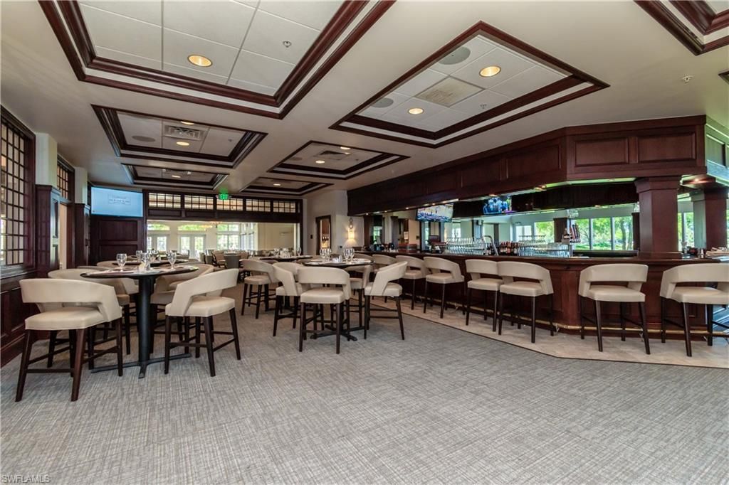 Dining room, Interior, Recessed Lighting