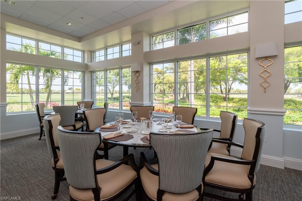 Dining room, Interior, Recessed Lighting