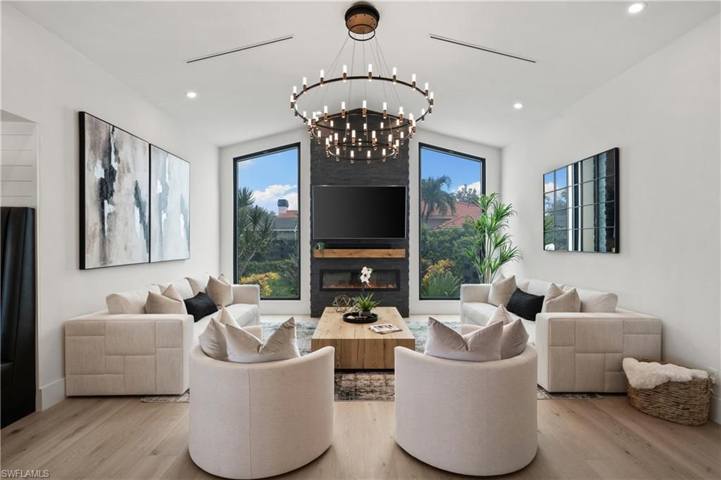 Fireplace, Interior, Living room, Pendant Lights, Recessed Lighting, Wood Texture Flooring