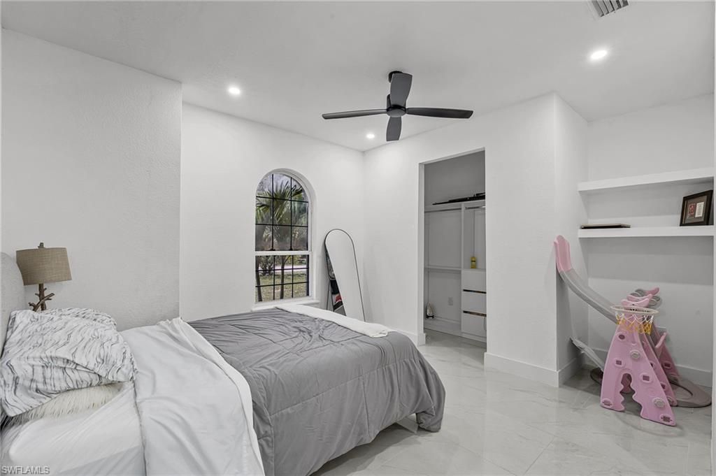 Bedroom, Interior, Recessed Lighting