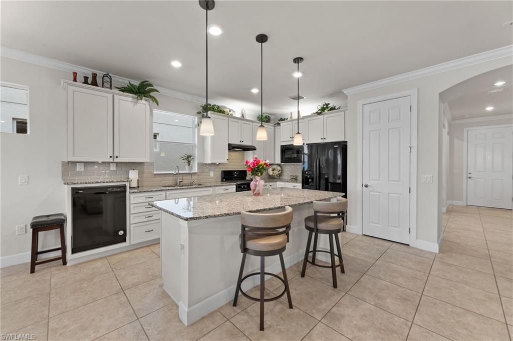 Interior, Kitchen, Pendant Lights, Recessed Lighting