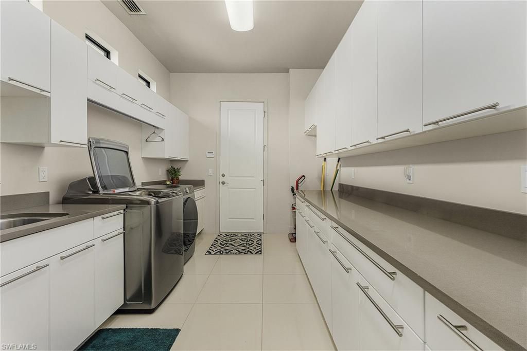 Interior, Kitchen, Washer