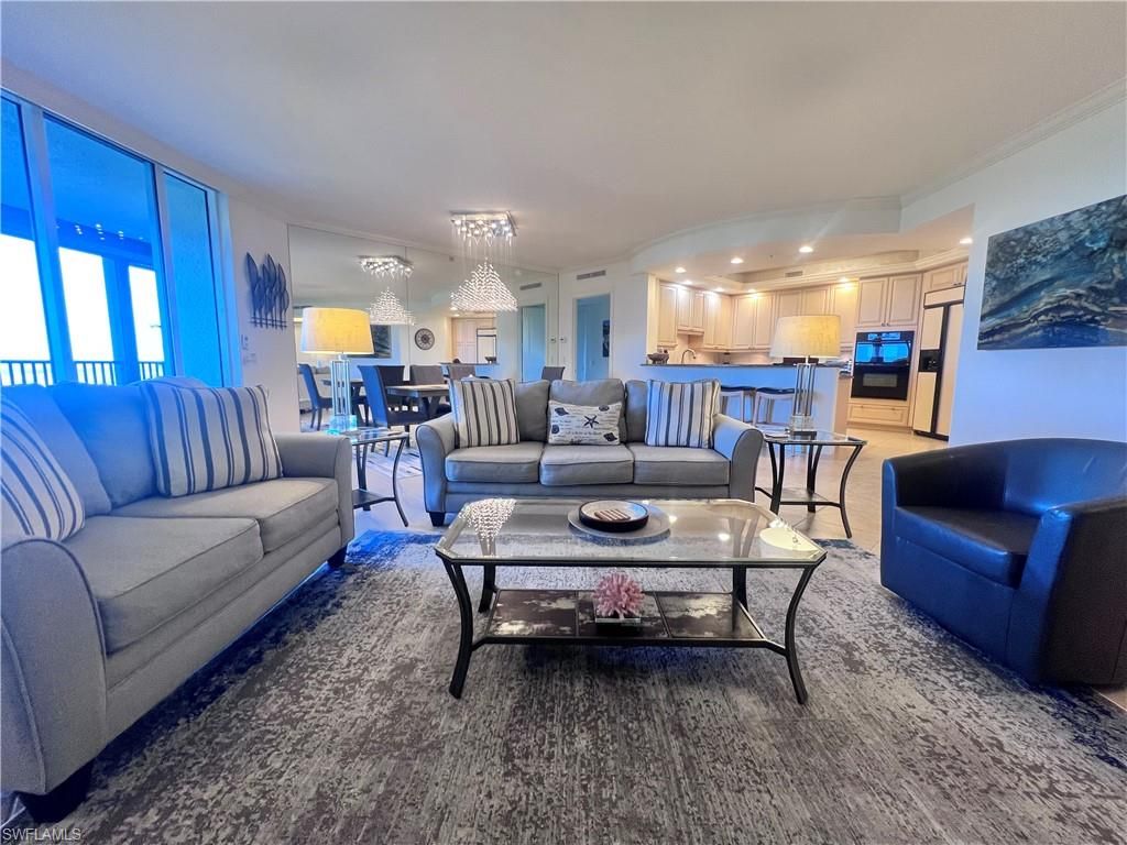 Chandelier, Dining room, Interior, Kitchen, Living room, Pendant Lights, Recessed Lighting, Stainless Steel Appliances