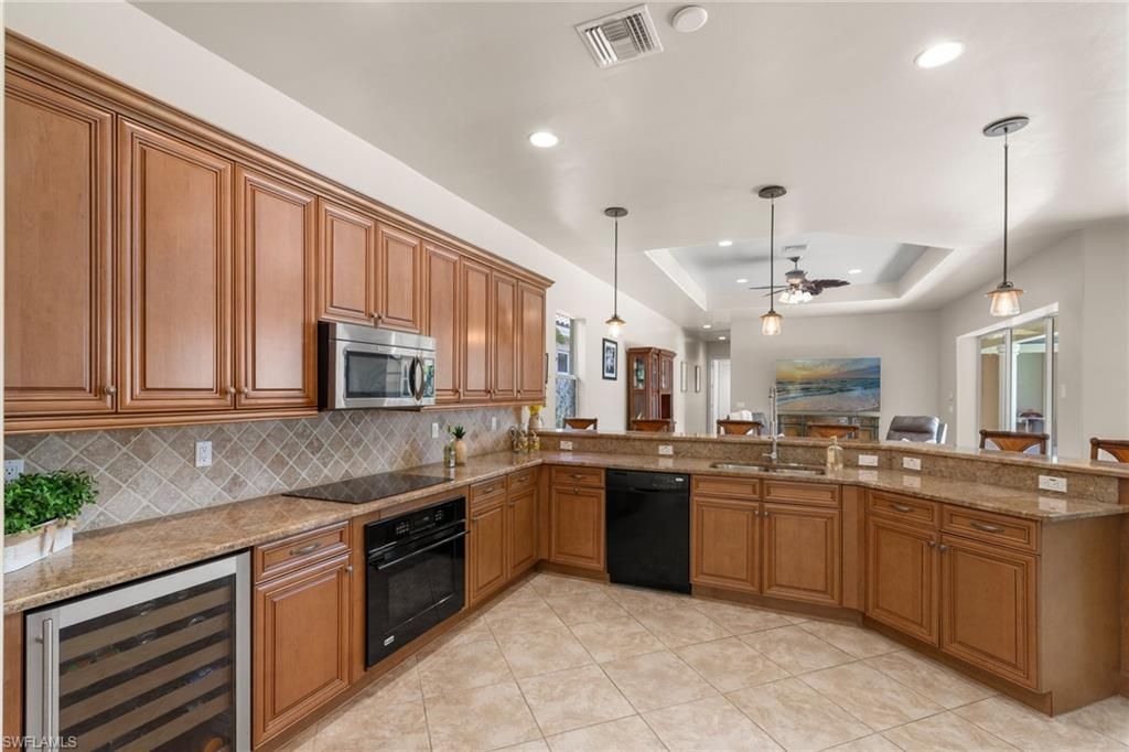 Interior, Kitchen, Pendant Lights, Recessed Lighting