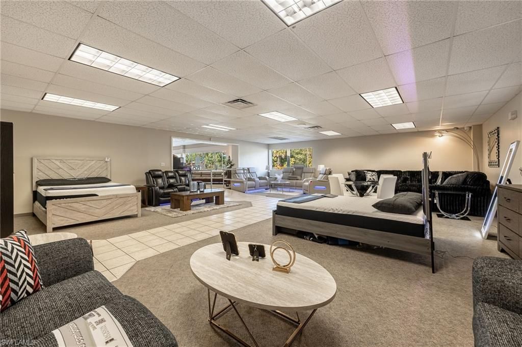 Bedroom, Interior, Living room, Recessed Lighting