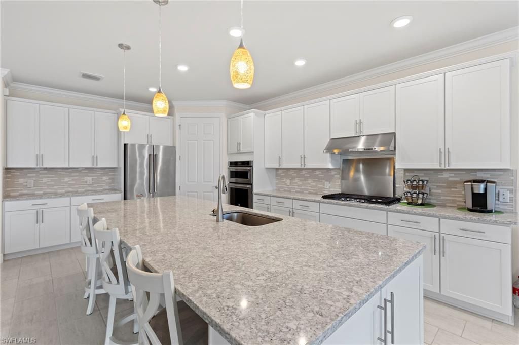 Interior, Kitchen, Pendant Lights, Recessed Lighting, Stainless Steel Appliances