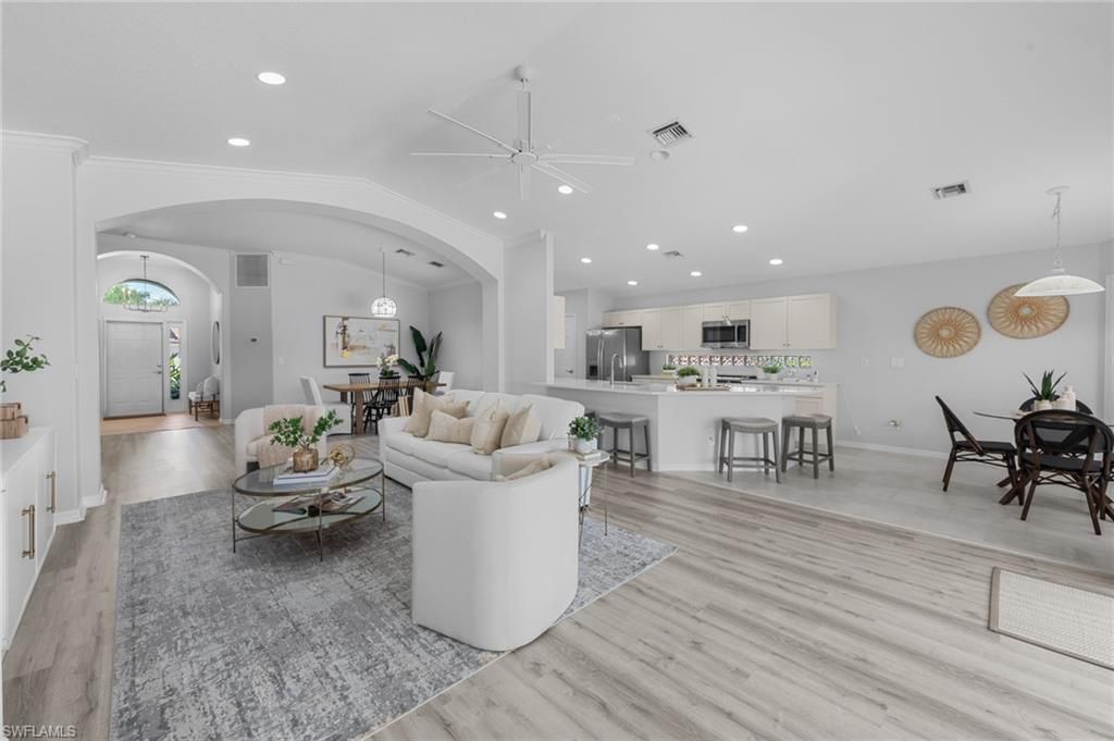 Dining room, Interior, Kitchen, Living room, Pendant Lights, Recessed Lighting, Stainless Steel Appliances, Wood Texture Flooring