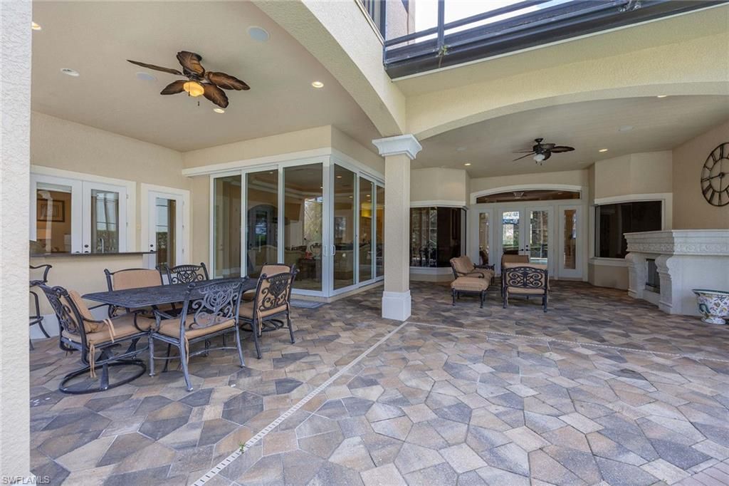 Exterior, Recessed Lighting