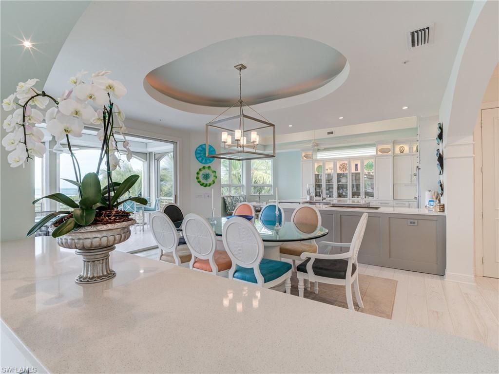 Dining room, Interior, Pendant Lights, Recessed Lighting, Wood Texture Flooring