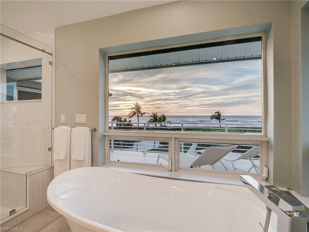 Bathroom, Free Standing Baths, Interior, Water