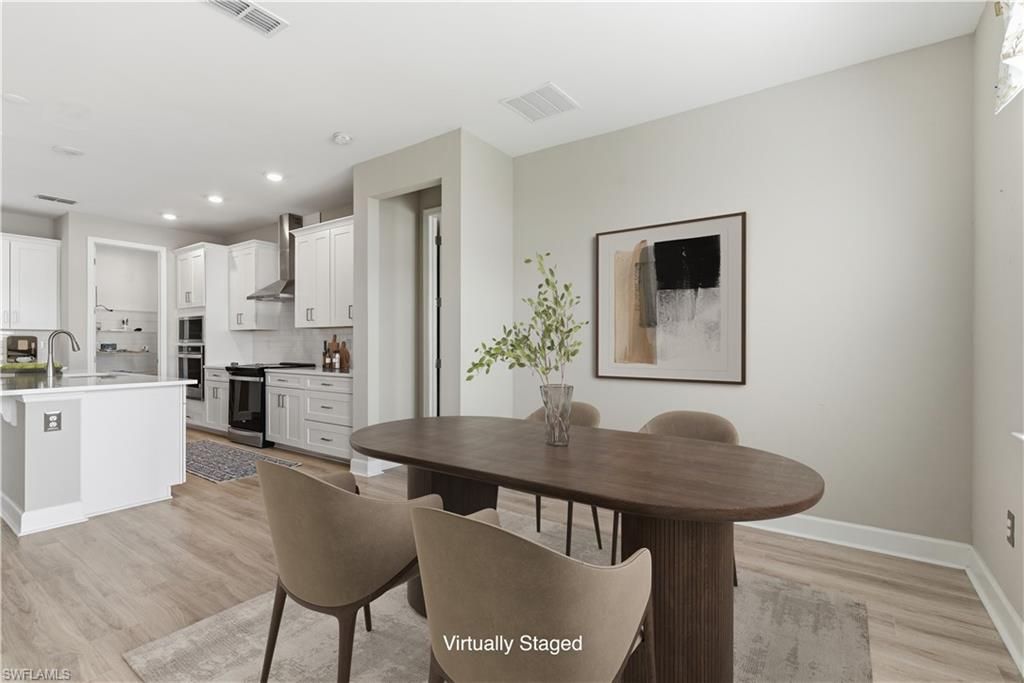 Dining room, Interior, Kitchen, Recessed Lighting, Wood Texture Flooring