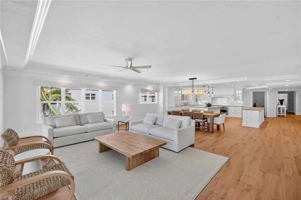 Dining room, Interior, Kitchen, Living room, Pendant Lights, Recessed Lighting, Wood Texture Flooring