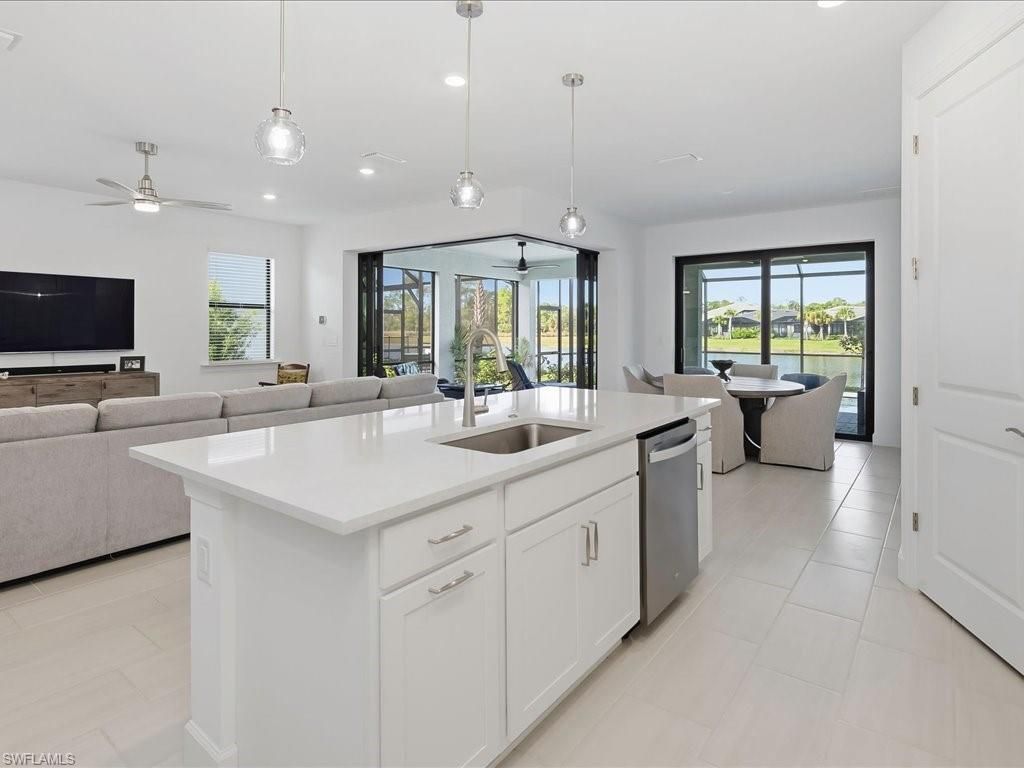 Dining room, Interior, Kitchen, Living room, Pendant Lights, Recessed Lighting